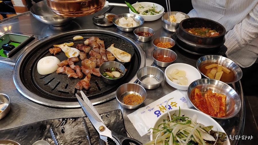 杯山烤肉店