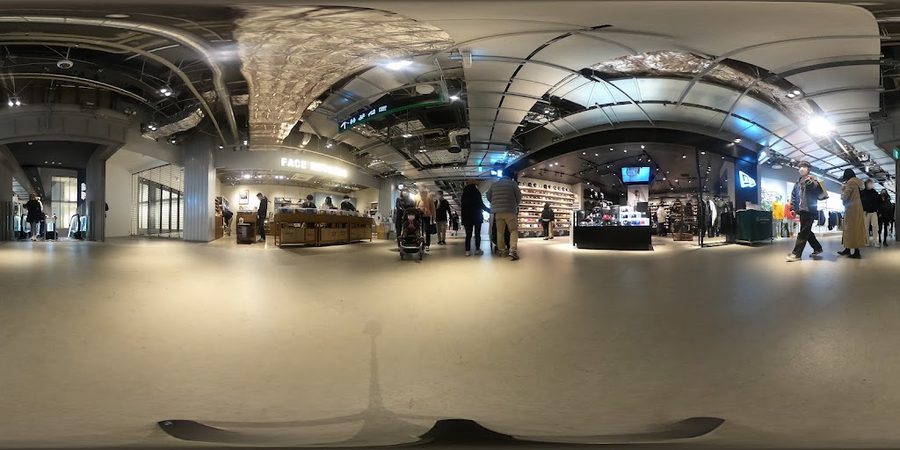 THE SHIBUYA SOUVENIR STORE