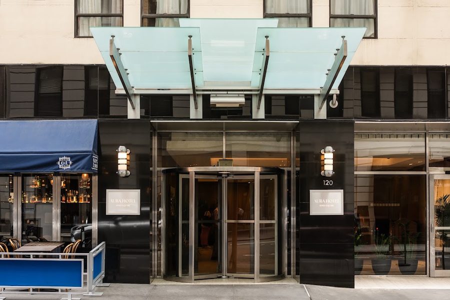 Hotel St. James