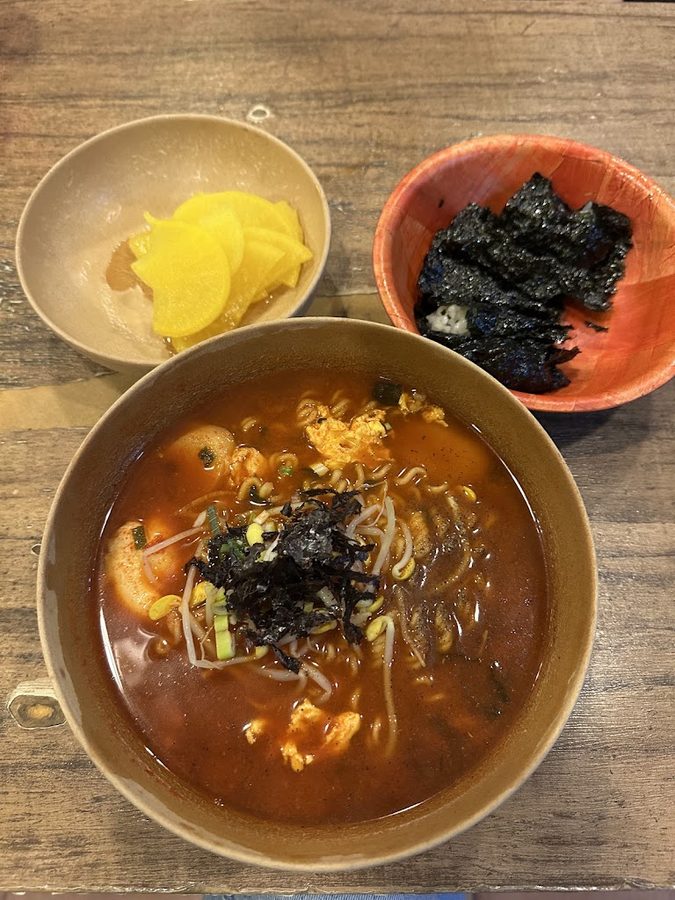 Teumsae Ramyeon 明洞本店