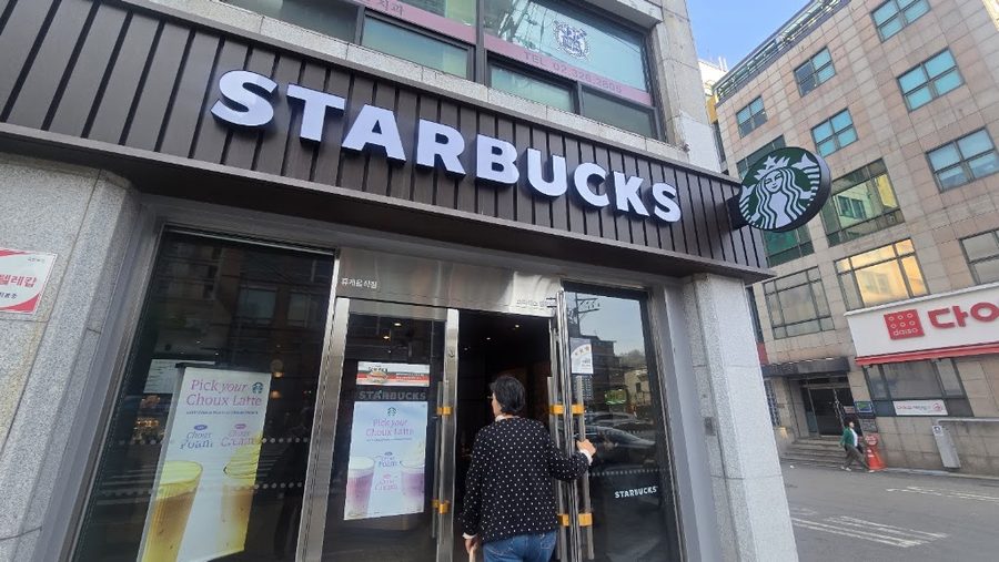 星巴克延禧洞店