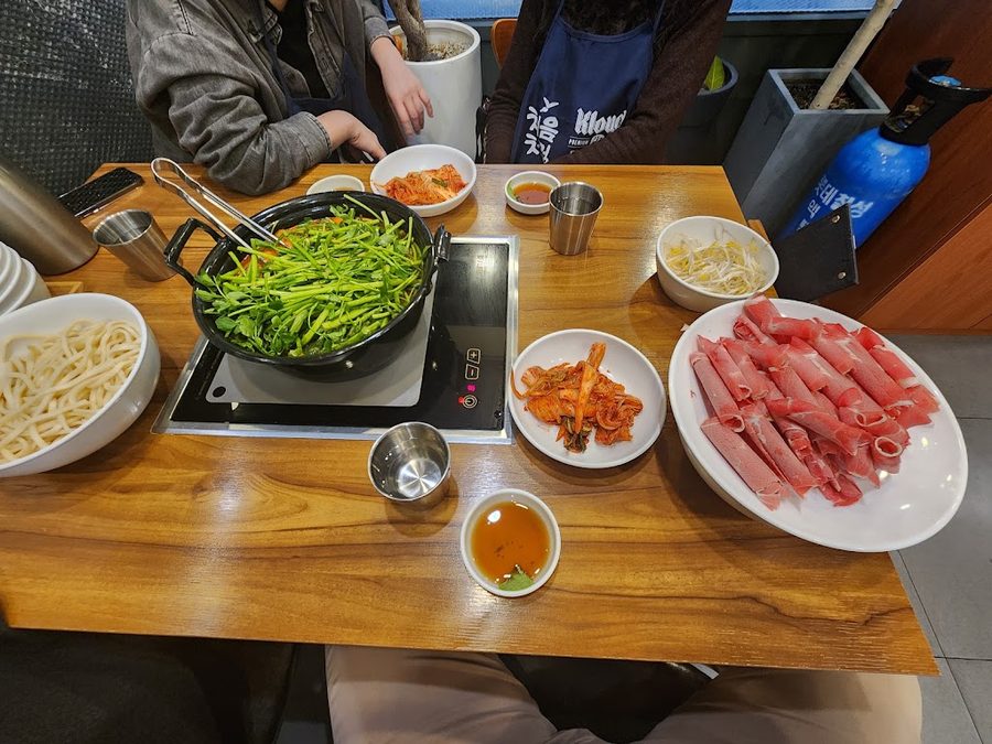 Deungchon Shabu Kalguksu Jayang Branch
