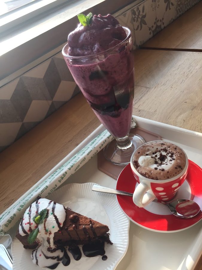 カフェ イネ
