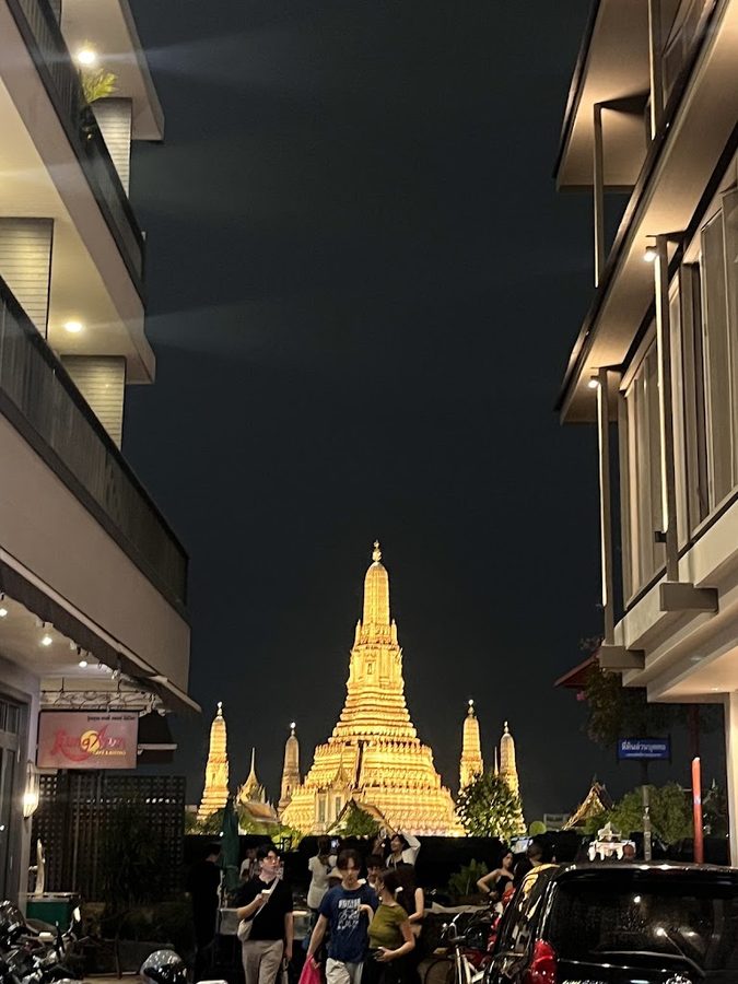 Wat Arun View Alley