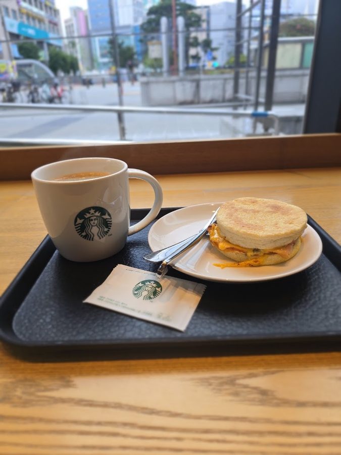 Starbucks Daegu Banwol Samsung Branch