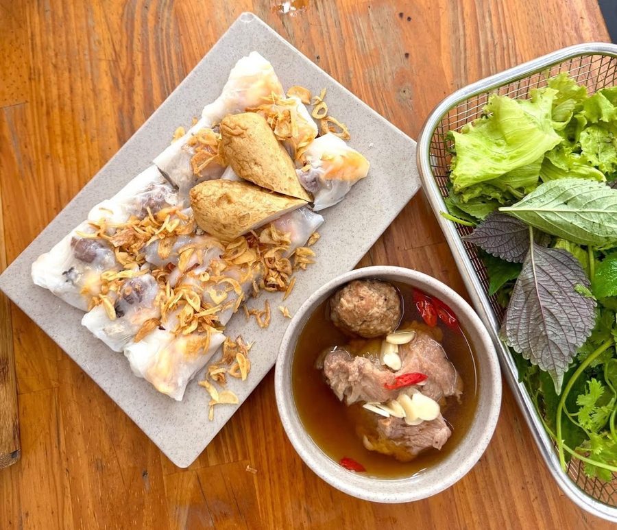 Bánh Cuốn Ngon Quận 1 | Bánh Cuốn Bắc Nước Mắm Ninh Xương . Đậm Đà Hương Vị Bắc giữa lòng Sài Gòn
