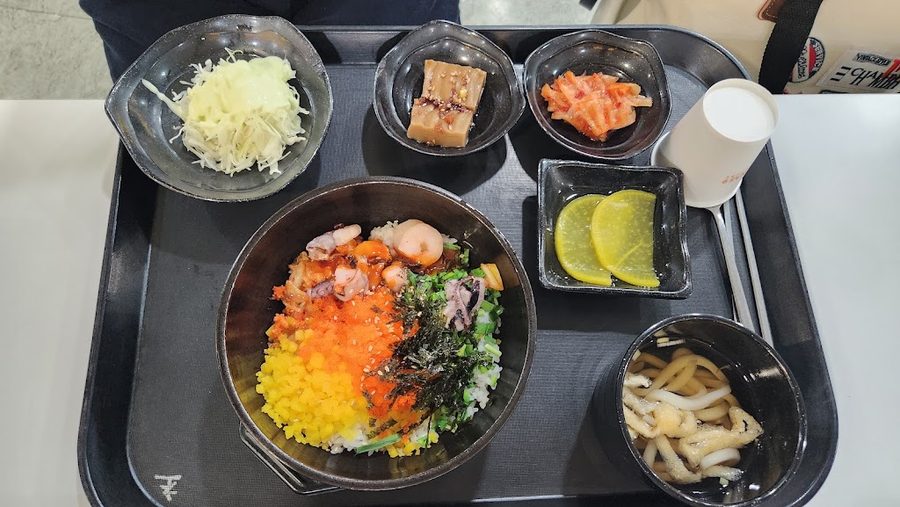 新道林Techno Mart 美食街