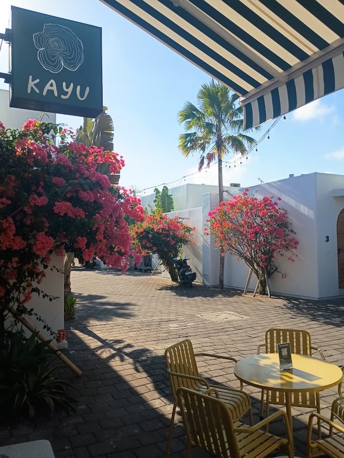 Kayu Café Uluwatu