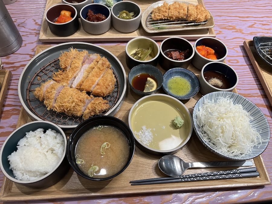 Rie Premium Main Branch