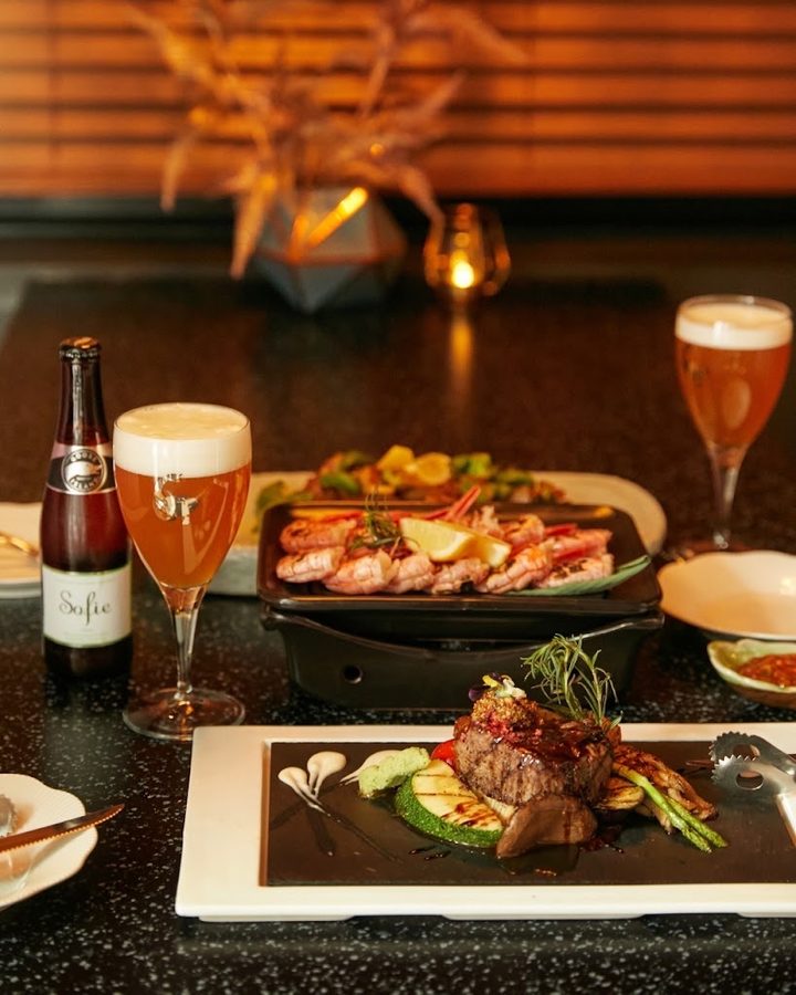 Six Sense Dining Bar