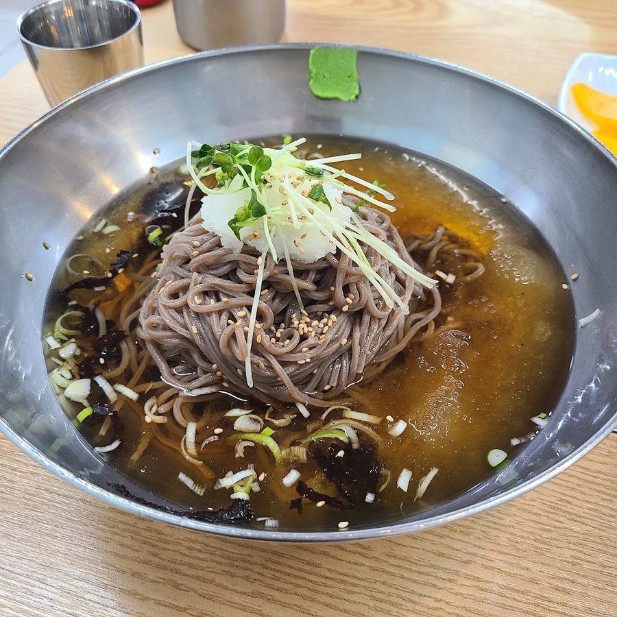 キョンボックンケソンソンマンドゥ ウンピョン店