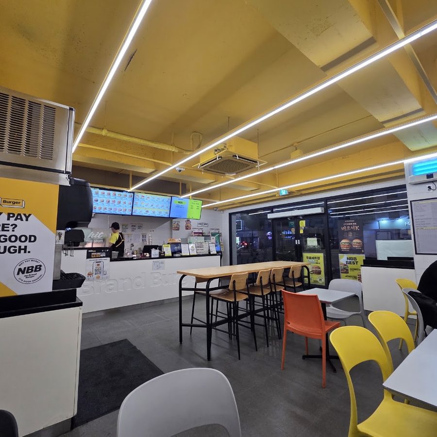 No Brand Burger 吉洞站店