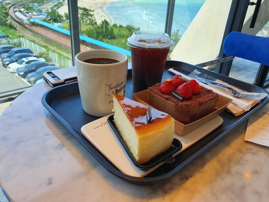 Twosome Place Busan Songjeong Hills Branch