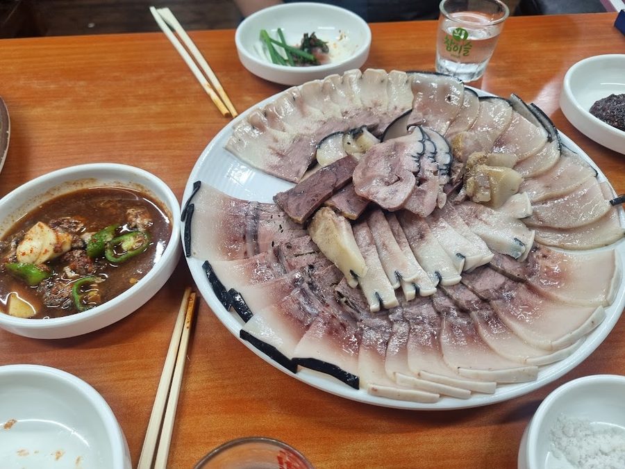 왕고래집
