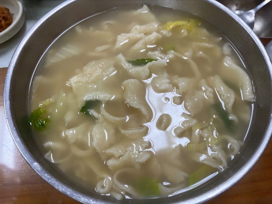 Daebaek Son Kalguksu