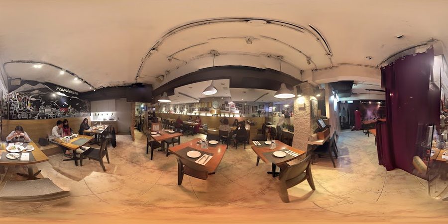 薩朵披薩餐酒館