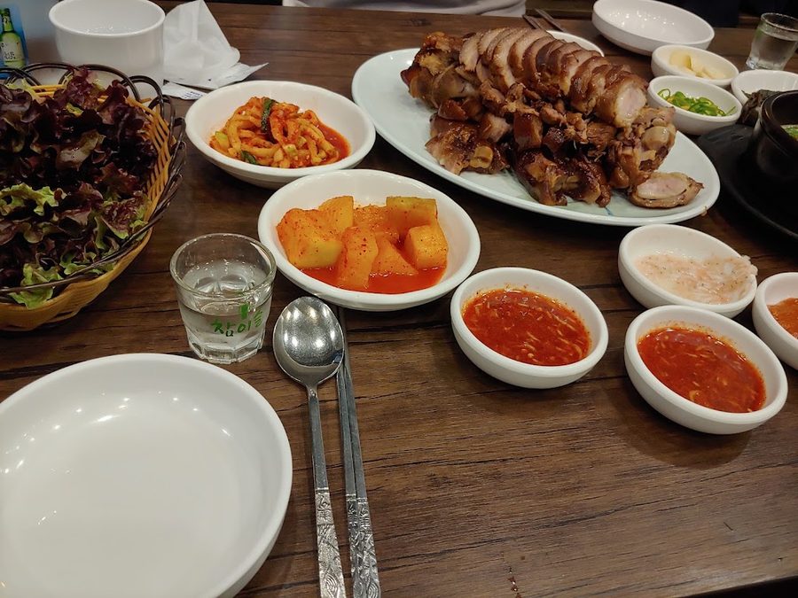 이당족발순대국