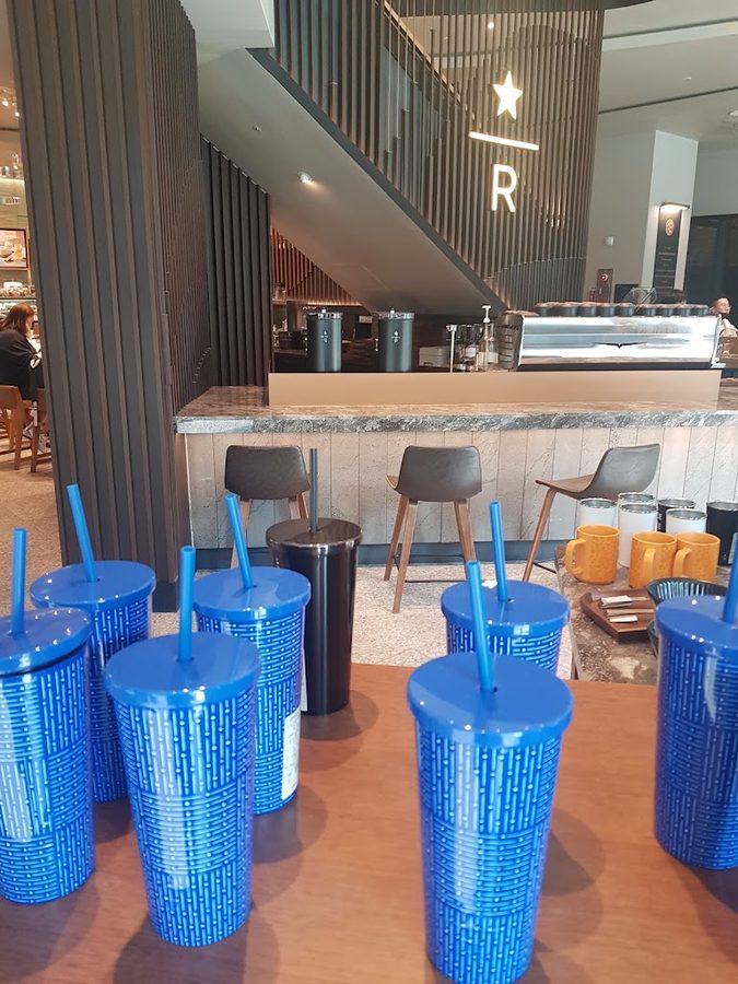 Starbucks 西面中央大路R店