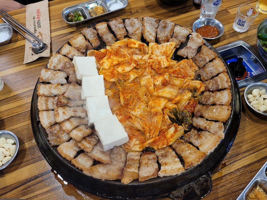 무쇠김치삼겹 동래점