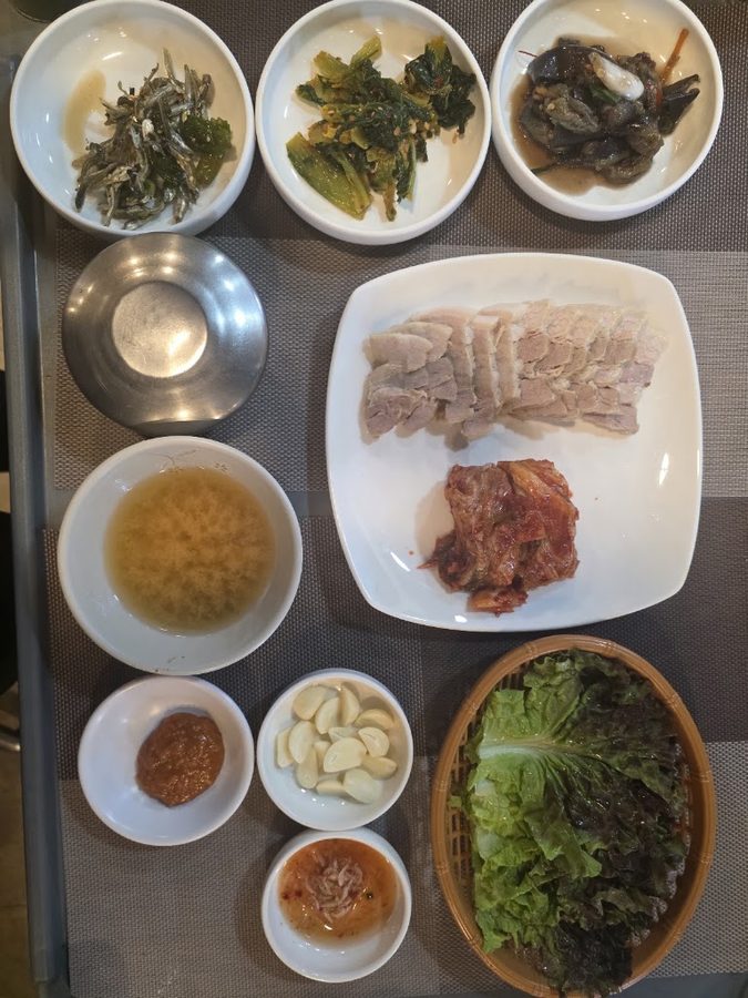 Sinseol Bossam & Kalguksu