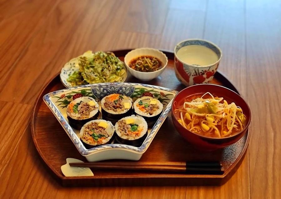 Bangbae Kimbap – Isu Flagship Store 방배김밥 이수점 Korean restaurant