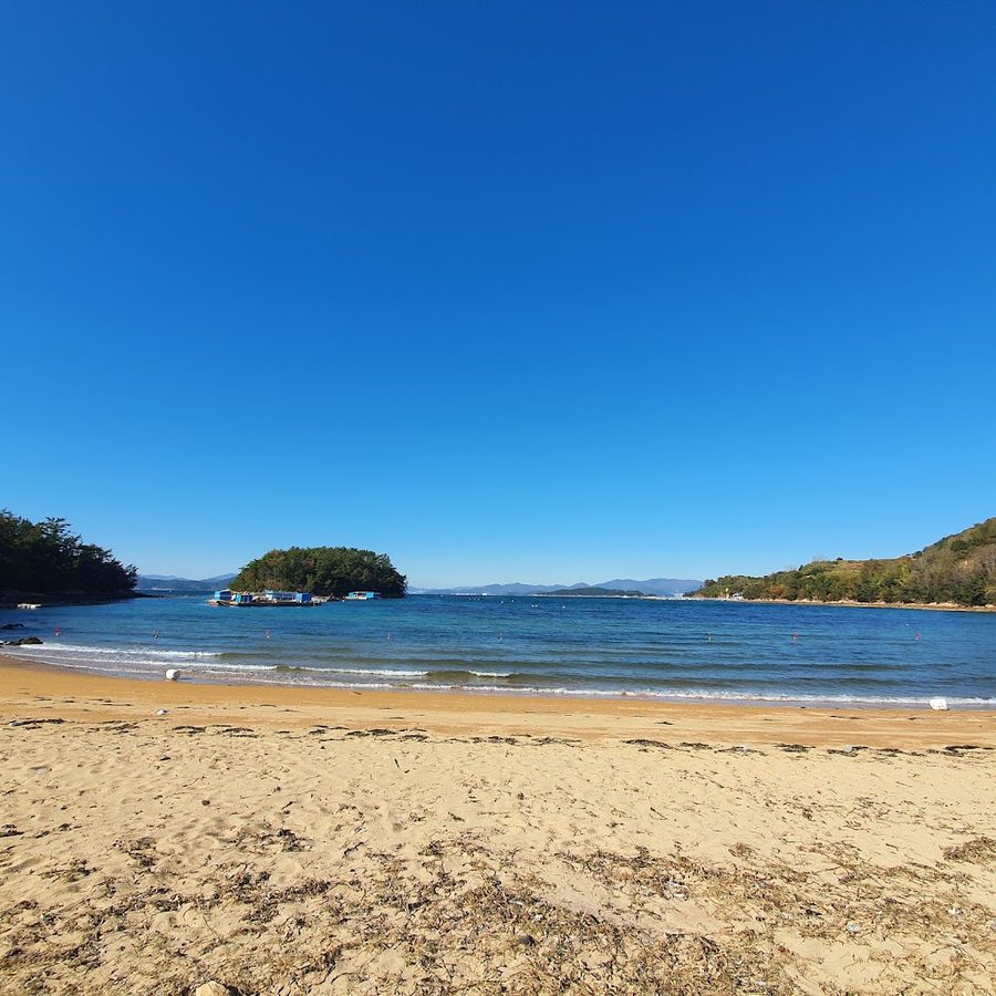 Hwangpo Beach