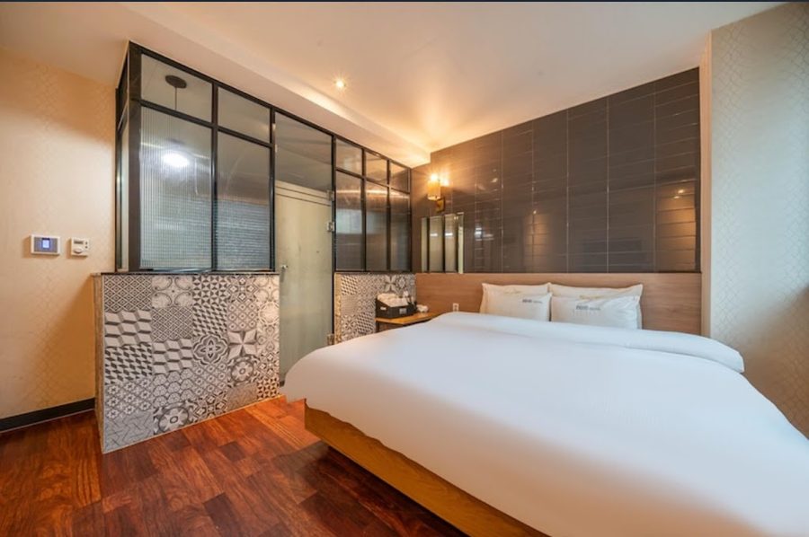 Hotel Mirage