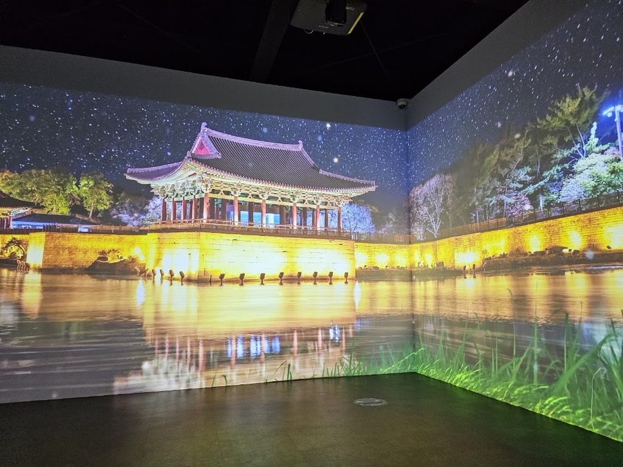 新羅王宮映像館