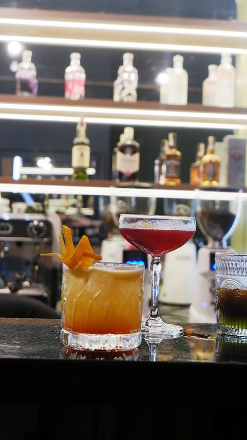 Mingles Hidden Cocktail Bar