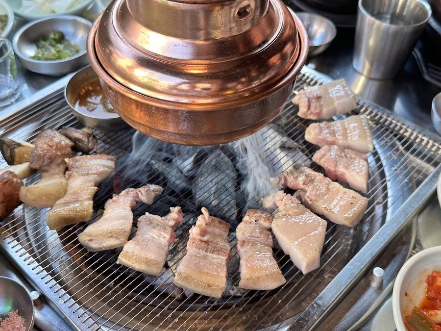 七豚家 龍山店