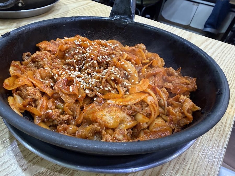 Ttalbuja-ne Bulbaek(Bulgogi with Rice)