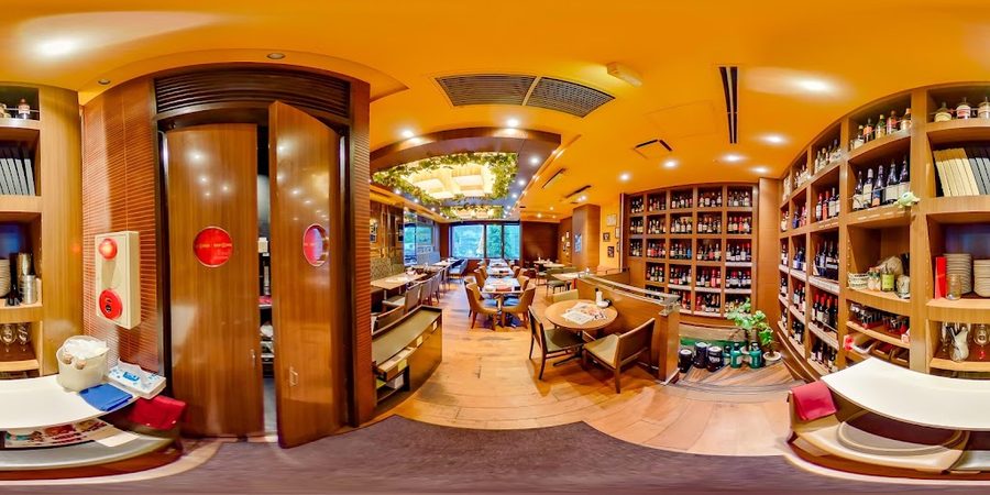 MEAT&WINE WINEHALL GLAMOUR 池袋