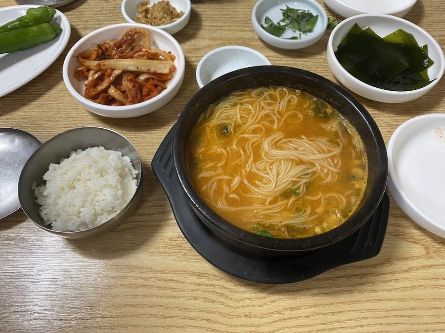 Gohyang Eotang Guksu