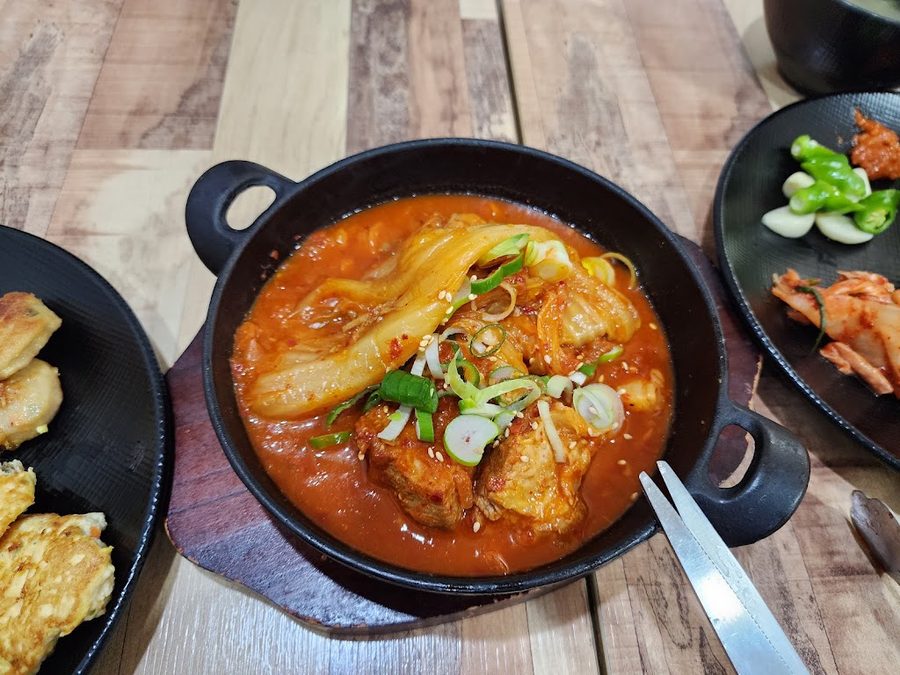 Suyeong Bulbaek