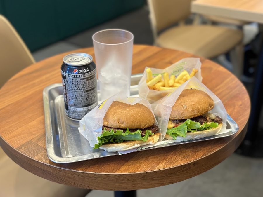 Frank Burger Sinyongsan Raemian Branch