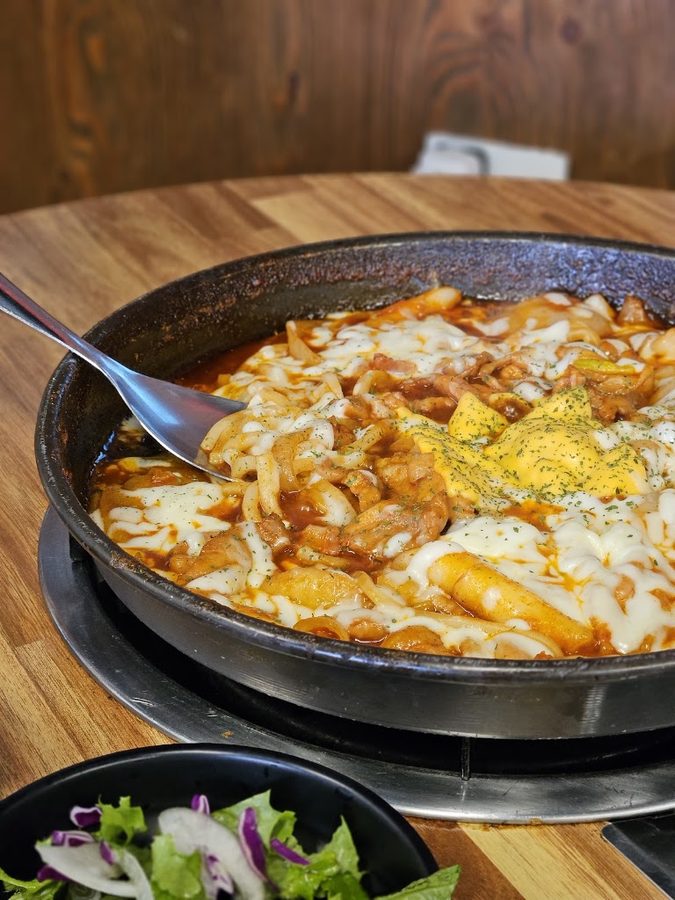 맛존매콤닭불고기 궁동점
