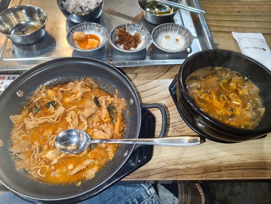대박추어탕돌솥밥재첩국