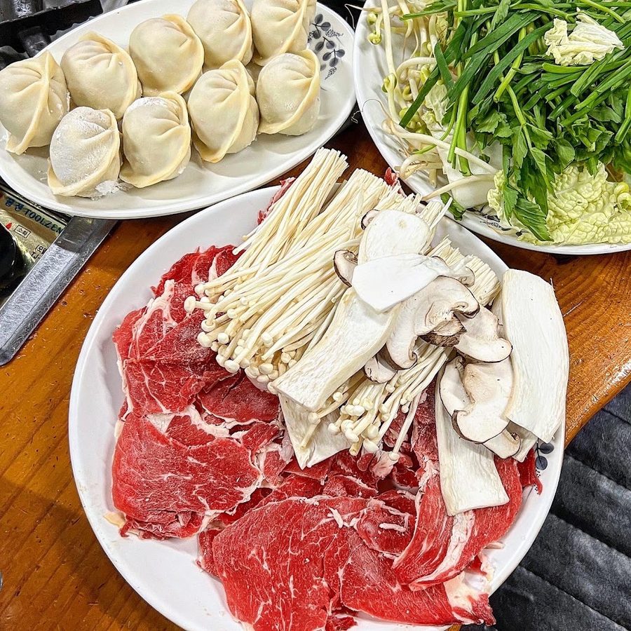 Eommasom Kalguksu