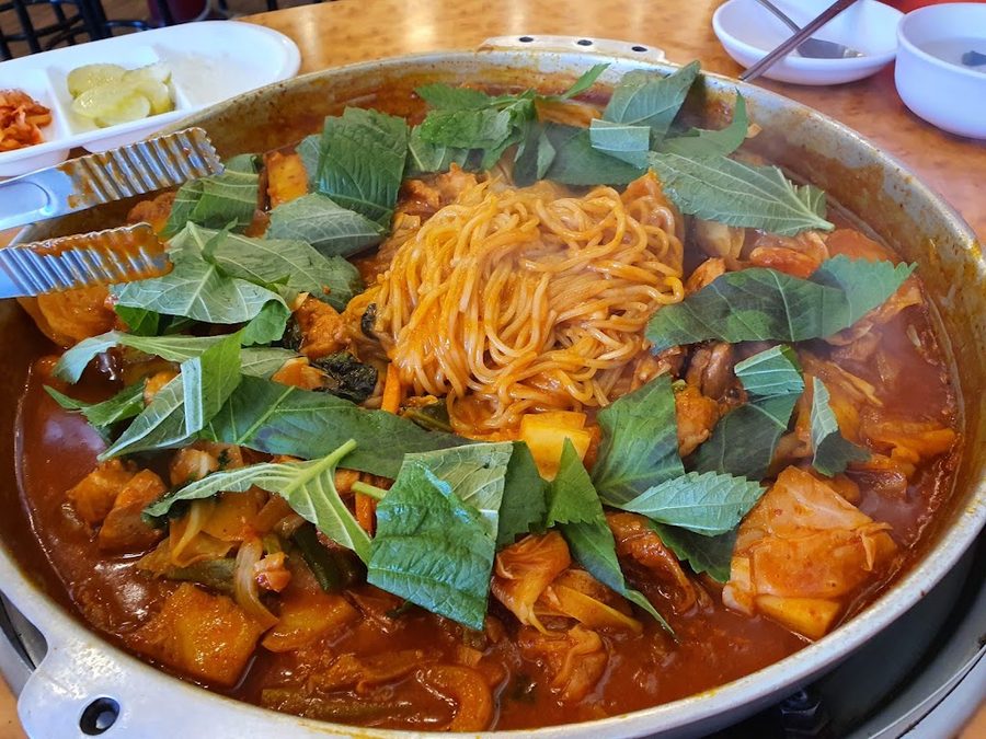 Chuncheon Dakgalbi Makguksu