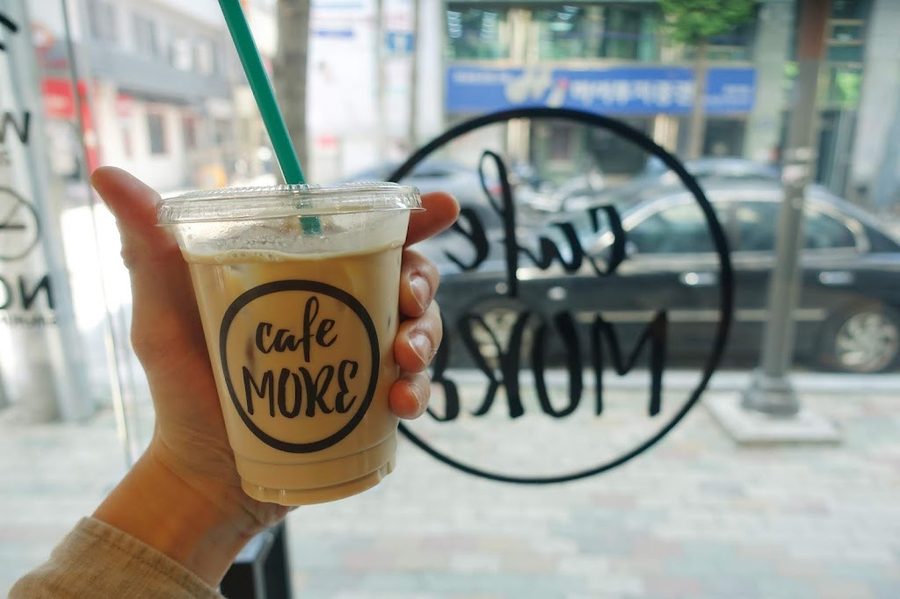 CAFE MORE