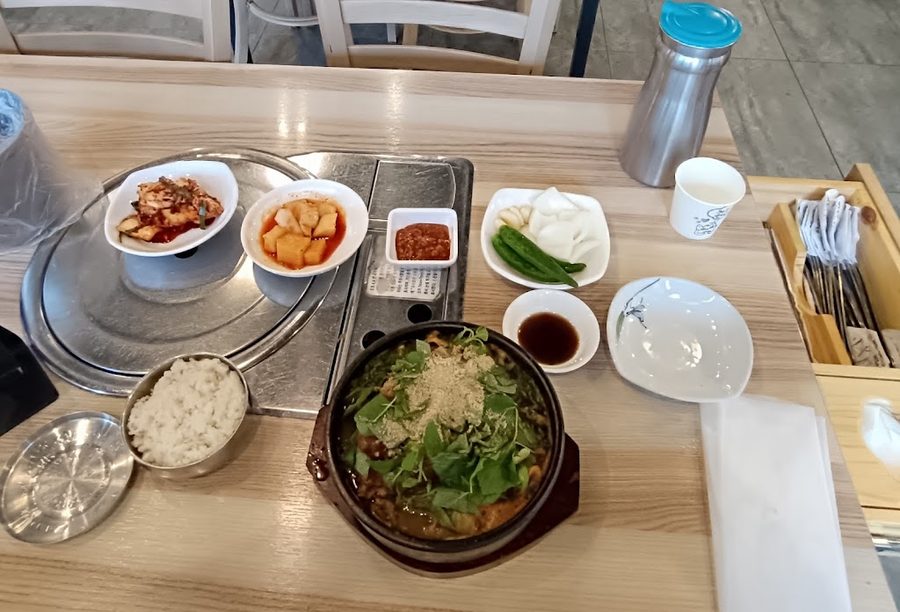 Yeongcheon Dwaeji Gukbap