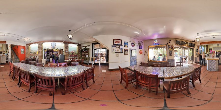 La Luz del Día Restaurant