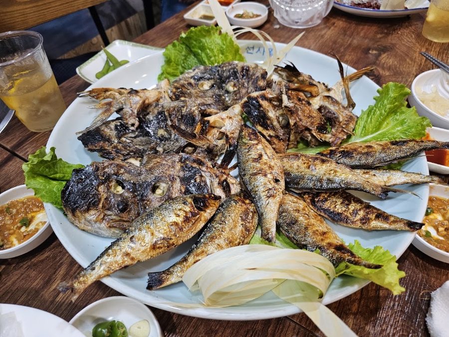 자갈치회물회