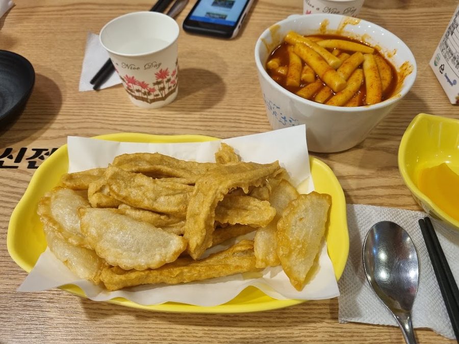 Sinjeon Tteokbokki Sungshin Women's University Branch