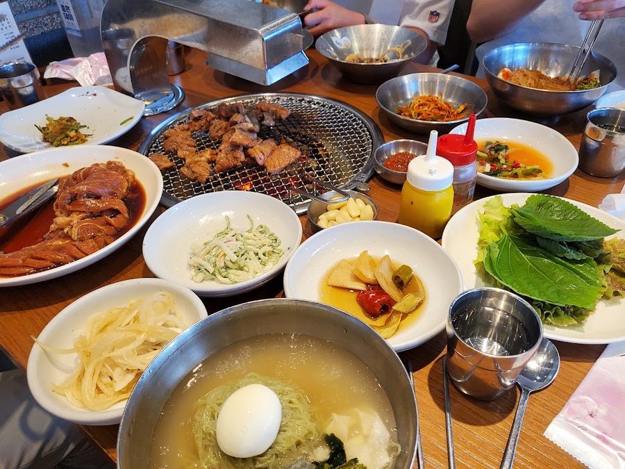 Jeonwon Sutbul Guseojeom