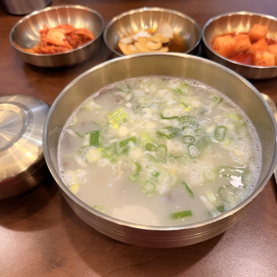 Yukjeon Gukbap Yeouido Station Branch