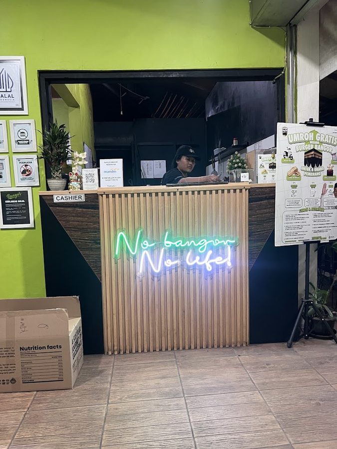 Burger Bangor Kedewatan