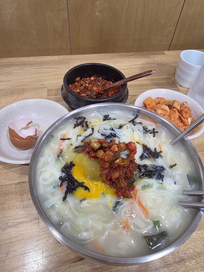 Honggeun Son Kalguksu