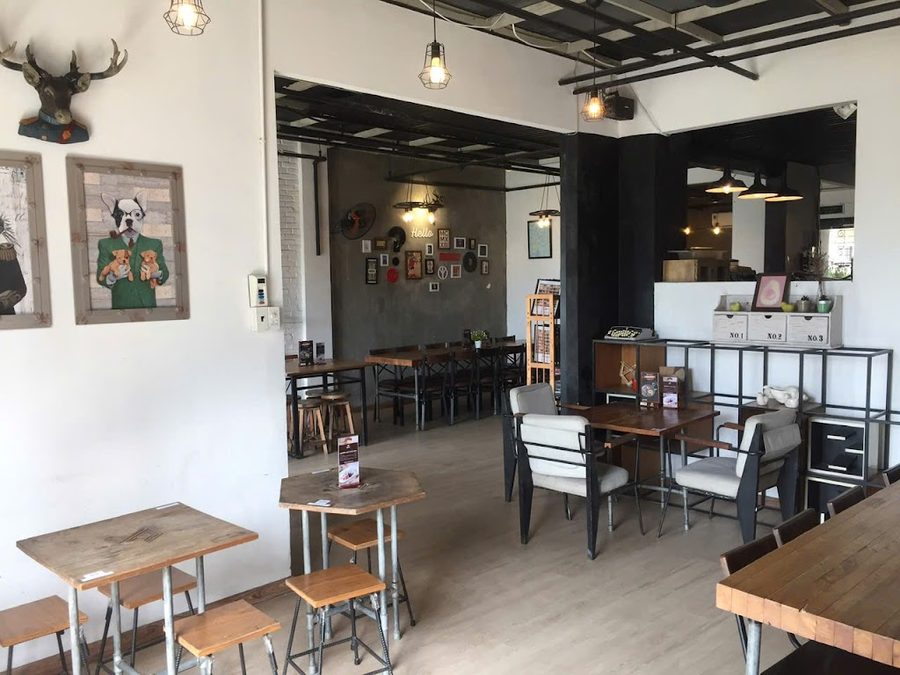 Downtown Steakhouse - Nguyễn Huệ