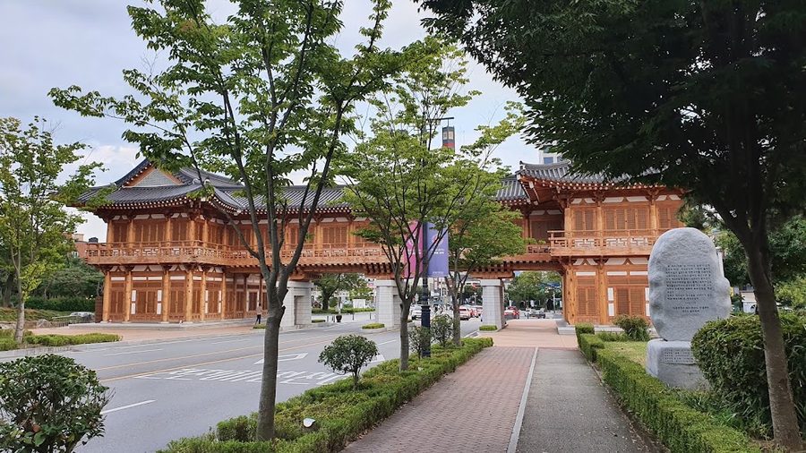 全北大学校 旧正門